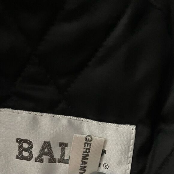 Bally Black Coat Goldtone Accents Front Zip Lined 2 Front Zip Pockets Women’s 8 - Picture 8 of 8